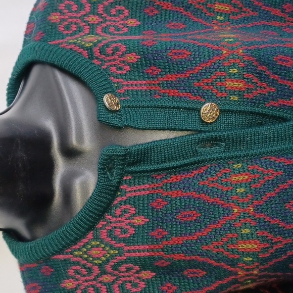 Pitlochry of Scotland Shetland Wool Fair Isle Cardigan sweater, M, 21"PTP, 26"L - Picture 2 of 6